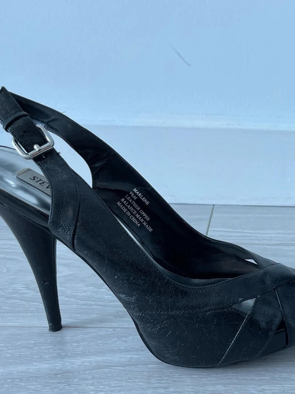 Steve Madden Black Crisscross Peep-Toe Slingback Leather Heels Size 9.5